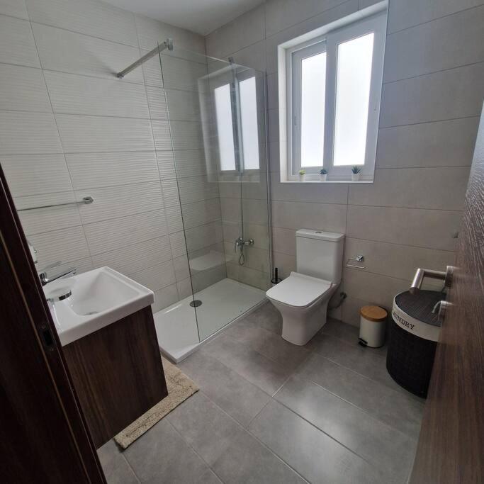 Centrally Located, Well Equipped, Stylish Flat. San Pawl il-Baħar Kültér fotó