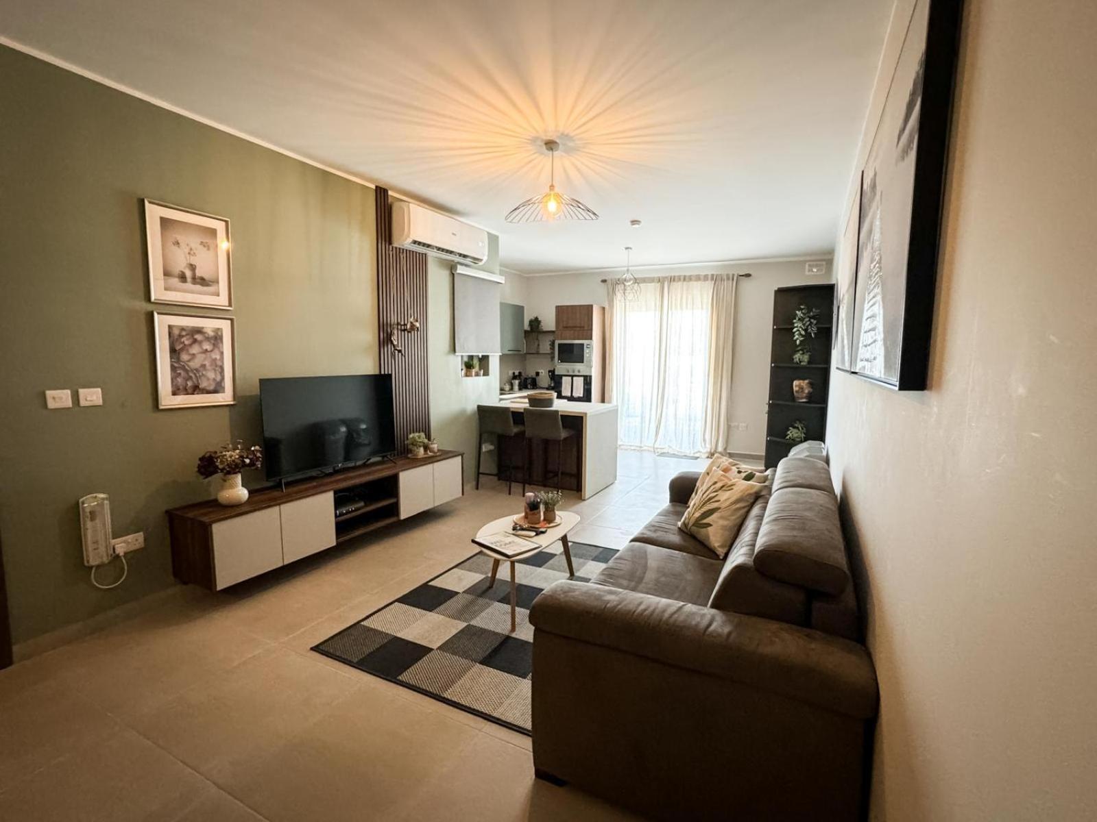 Centrally Located, Well Equipped, Stylish Flat. San Pawl il-Baħar Kültér fotó