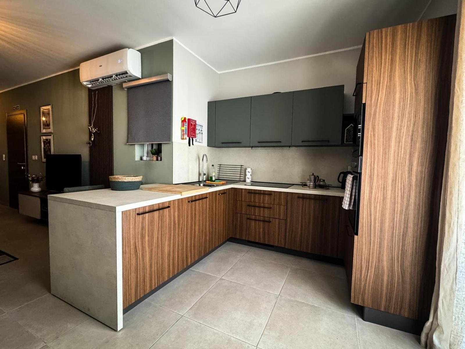 Centrally Located, Well Equipped, Stylish Flat. San Pawl il-Baħar Kültér fotó